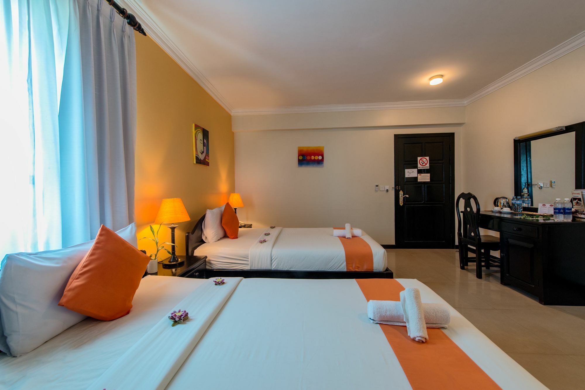Jk Resident Hotel Siem Reap Exterior photo